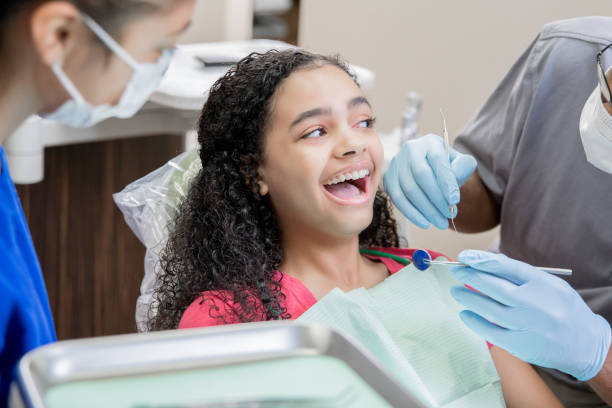 Best Tooth Infection Emergency Dentist  in Mullens, WV